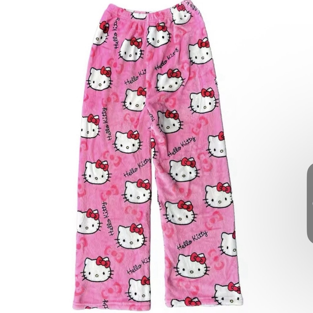 Hello Kitty Pink PJs - Picture 2 of 2
